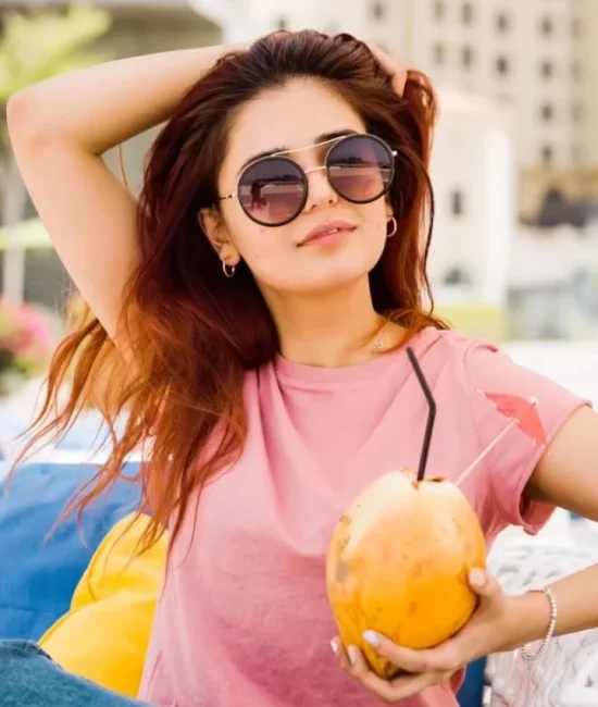 Momina-Mustehsan-Fatography-2-r9zo6t3h1e65ij76xfprva14zyft26ebxn7fa80fl0