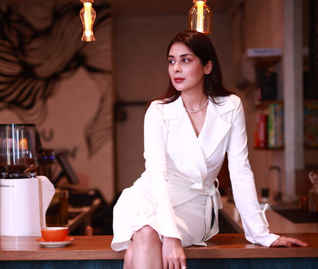 High Fashion Photoshoot Dubai – Creative Concepts & Expert Posing for Models & Brands