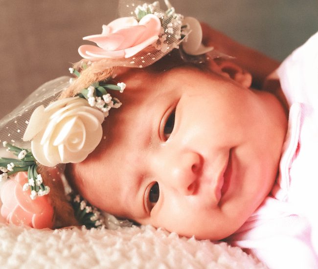 Baby Photography Dubai – Adorable Newborn Portraits Capturing Precious Early Moments