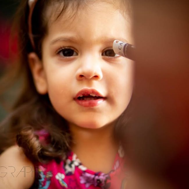 Cute kid sitting with parents in sunlightCute kid sitting with parents in sunlightCute kid sitting with parents in sunlightCute kid sitting with parents in sunlightCute kid sitting with parents in sunlight