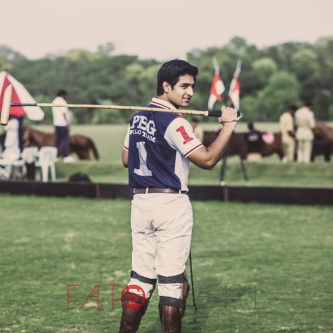 Lifestyle Photographer Dubai – Creative Portraits for Influencers, Creators & Professionals