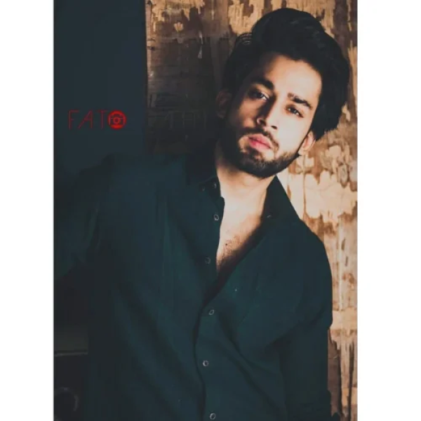 Bilal Abbas Studio Photoshoot Dubai – Creative, Elegant & Magazine-Style Portraits by Fatography