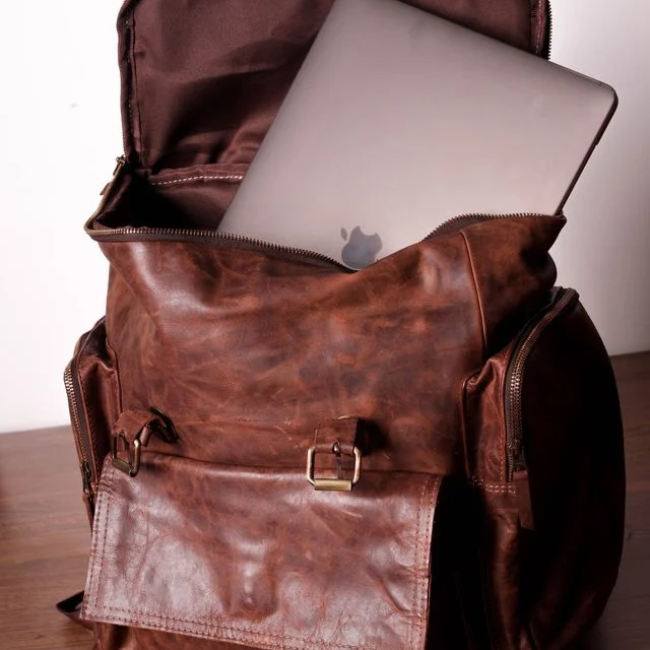 Product Photography Dubai – Professional Studio Shoots for Ecommerce, Brands & Businesses