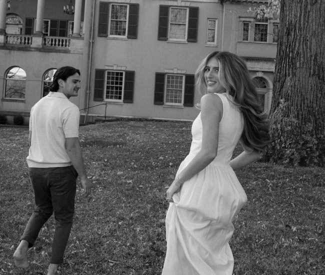 Couple in desert landscape during a Fatography pre wedding photoshoot.