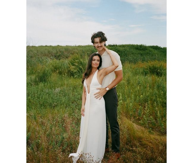 Engagement & Pre-Wedding Photoshoot Dubai – Artistic Portraits for Modern Couples