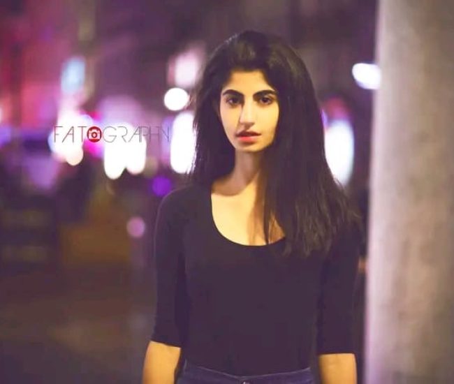 Lifestyle Photographer Dubai – Creative Portraits for Influencers, Creators & Professionals