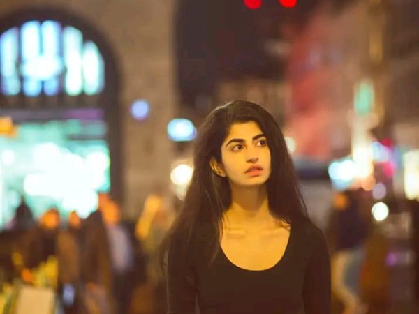 Lifestyle Photographer Dubai – Creative Portraits for Influencers, Creators & Professionals